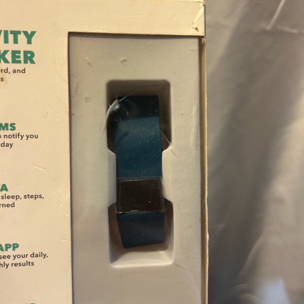 Smart Activity Tracker with Blue Band - Picture 4 of 4